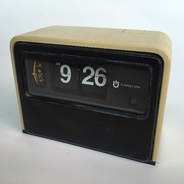 CLOCK, Flip Clock - 1980s Beige